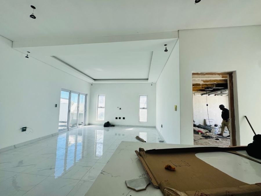 3 Bedroom Property for Sale in Sandown Western Cape